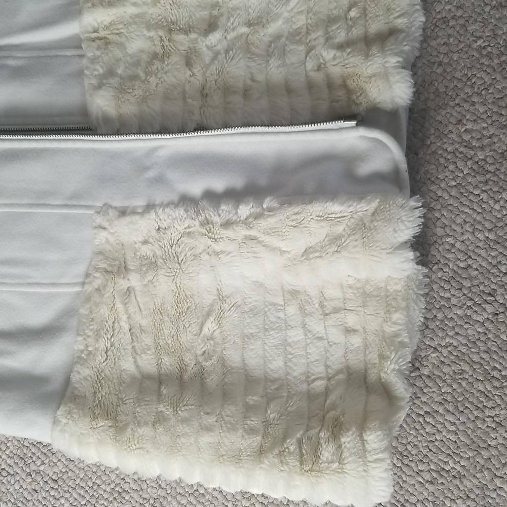 Sleeveless jacket - Picture 2 of 9